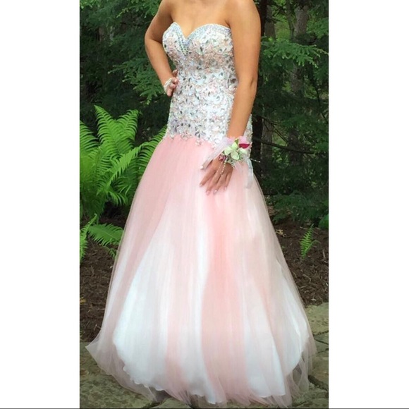 Mac Duggal Dresses & Skirts - Prom dress